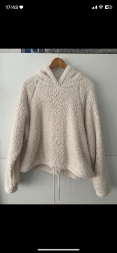 Fluffy hoody large - h&m,
