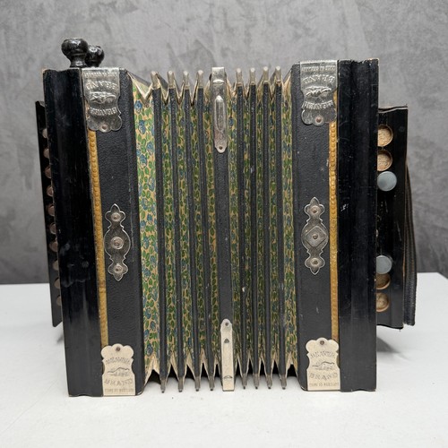 Antique beaver brand - antique, accordion