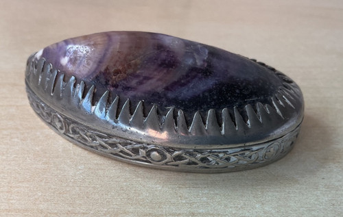 Vintage ornate mussel shell - vintage,
