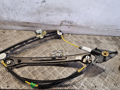 Mercedes e220 window mechanism - e220,