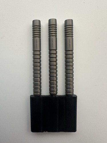 Legend darts with uniform - darts,