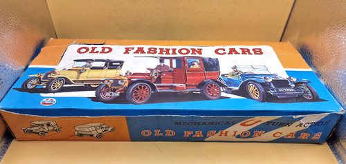 Vintage ichimura japan tin toy - vintage,