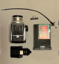 Hasselblad 500CM C/M Film Camera 80mm f2.8 C Lens STAR * VERSION Japan + EXTRAS