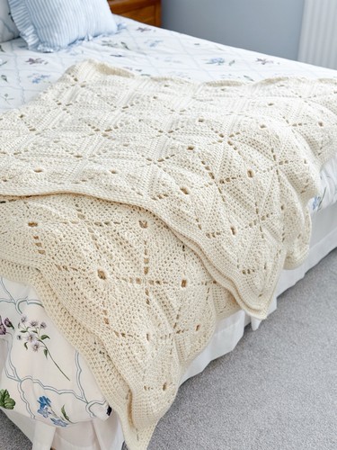 Vintage 1970s hand crochet - vintage,