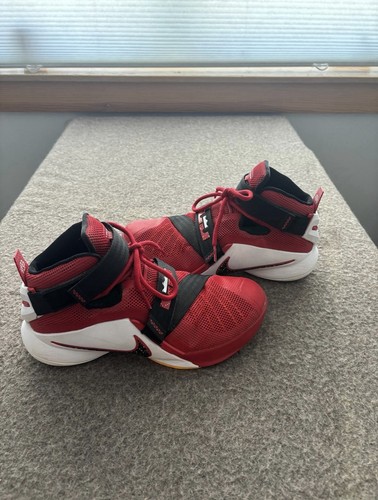 Nike lebron solider varsity - lebron,