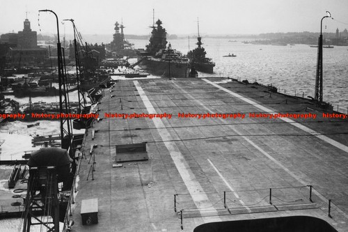 F010023 hms ark royal - f010023,