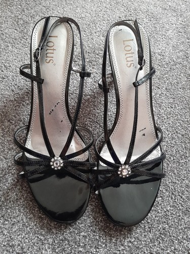 Lotus strappy heeled shoes - heeled,