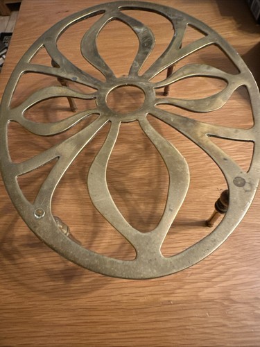 Vintage brass oval trivet - brass,
