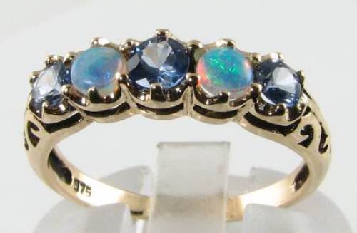 9ct gold ceylon sapphire - gold,