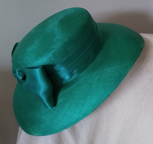 Women green hat for wedding - hat,
