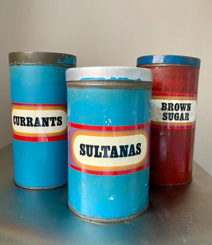 Vintage 1950s metal baking - metal,
