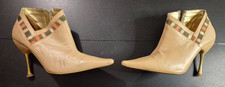 UK6 EUR39 beige high heel