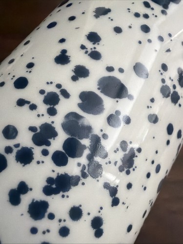 White navy speckled - speckled, mosaic