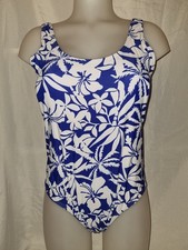 BNWT Gorgeous blue white