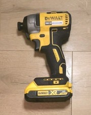 DeWalt DCF787 18V  Impact Driver With 2,0Ah Battery