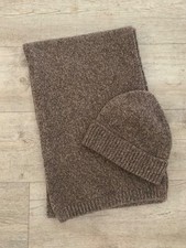 PRIMARK SOFT KNITTED BROWN SCARF WITH MATCHING HAT NEW CONDITION