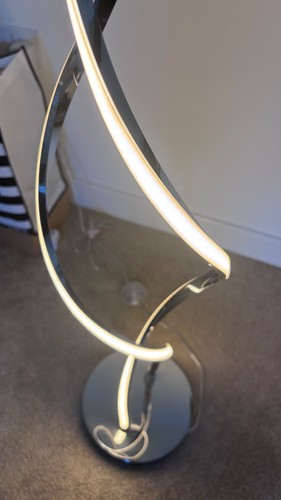 Floor standing beauty light - standing,