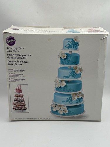 Wilton towering tiers - wilton,