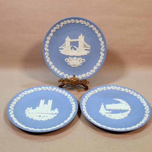 Wedgwood blue jasperware - blue,