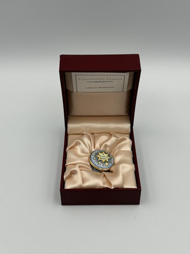 Staffordshire enamels star - staffordshire, a