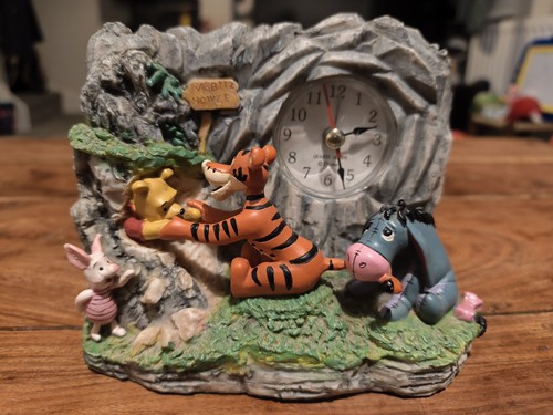 Disney collectible winnie the - collectible,