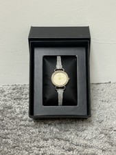 Women gold and silver - gold,