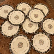Set of 10 elegant dark blue Wedgwood Runnymede dinner plates
