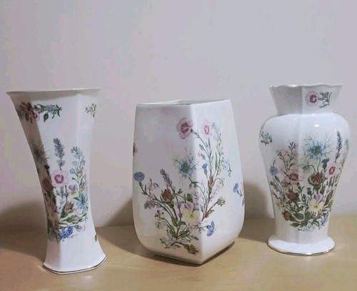 Three aynsley wild - three, vases