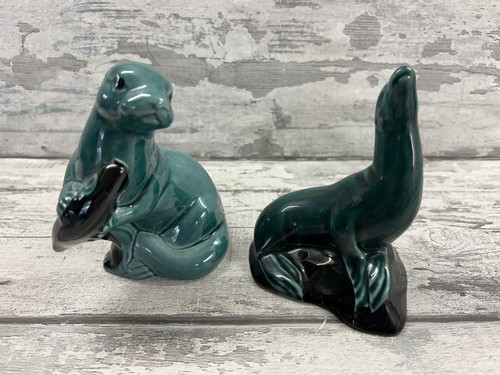 Poole pottery sealion - pottery, and