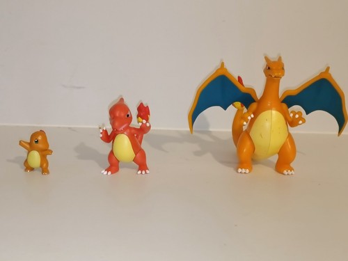 Pokémon action figure lot - pokémon,