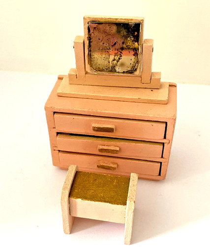 Vintage dollshouse miniature - vintage,