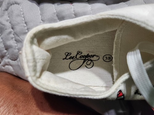Lee cooper size sneckers - size,