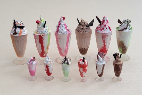 Dolls house ice - dolls, ice-cream