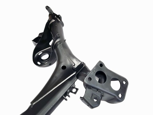 Rear axle carrier - rear,