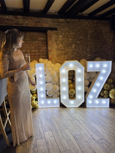 4ft light letter - 4ft,