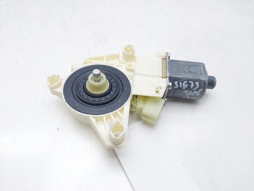 A2048200542 8182867 rear power