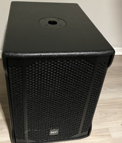 Rcf sub 702 1400w - sub, 702-as