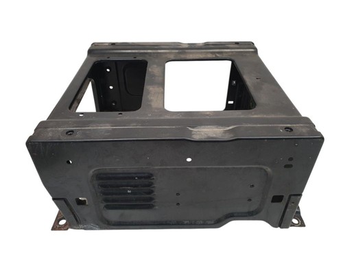 Front left seat base - front,