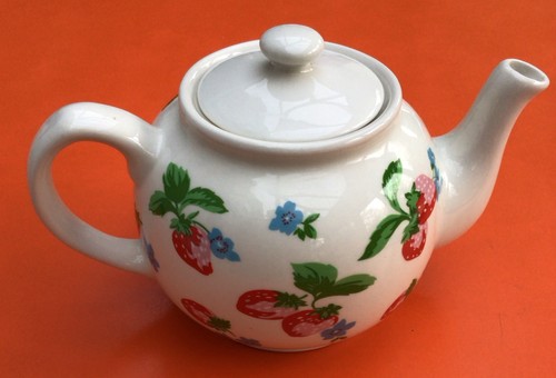 Cath kidston queens ceramic - kidston,