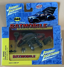 Johnny Lightning DC Comics 1940's Batmobile 1:64 Scale Die Cast Model Kit Sealed