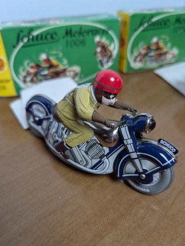 Schuco tin litho windup - tin,