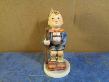 GOEBEL HUMMEL LARGE SIZE FIGURINE LITTLE HIKER 16/1