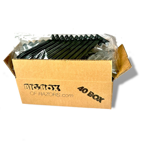 Box black razors - of,