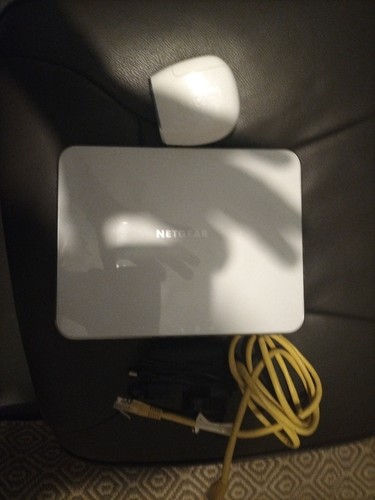 Good condition arlo security - good,