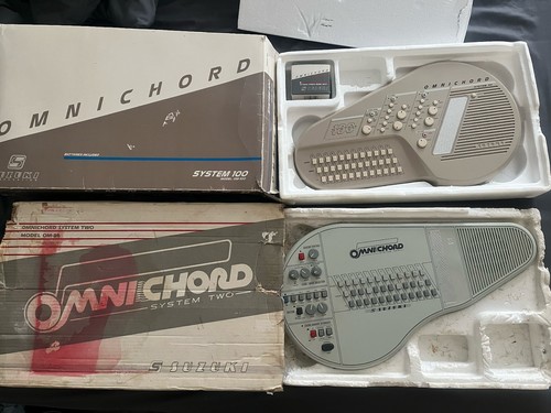 Suzuki omnichord 100 84 - omnichord, om-84