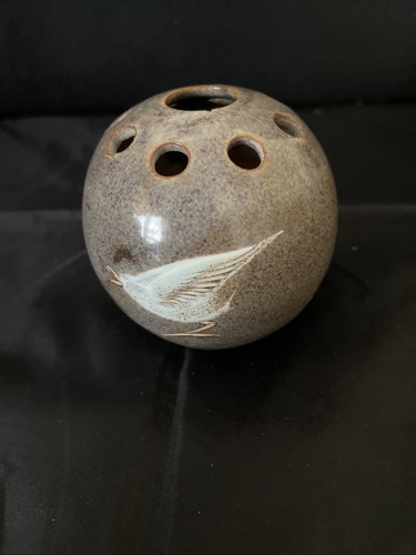 Vintage studio pottery flower - vintage,