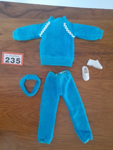 Sindy doll clothing vintage - ,
