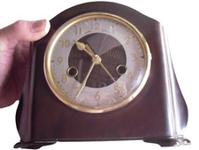 Vintage 1950 Smiths Bakelite Mantel Clock ,Restored, Quartz Conversion, Mint.