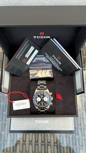 Tudor black bay chronograph - tudor,