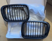 2*Gloss Black Kidney Grill